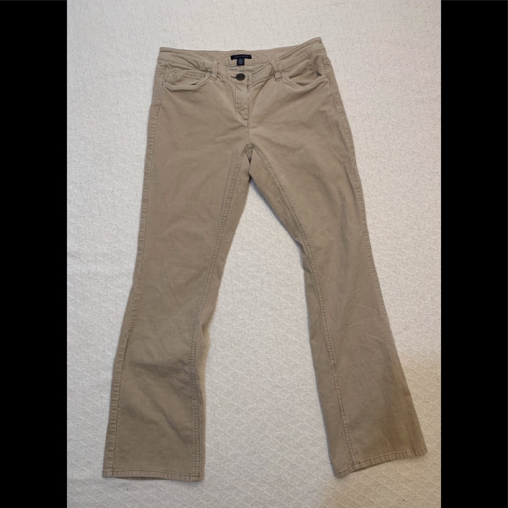 Tommy Hilfiger Women's Tan Corduroy Pants Size 6 Inseam 29” Pre-owned